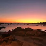 Rey בית הארחה 3*