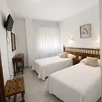 Rey 3*