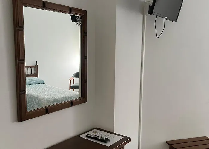 Rey Konukevi Isla de Arosa