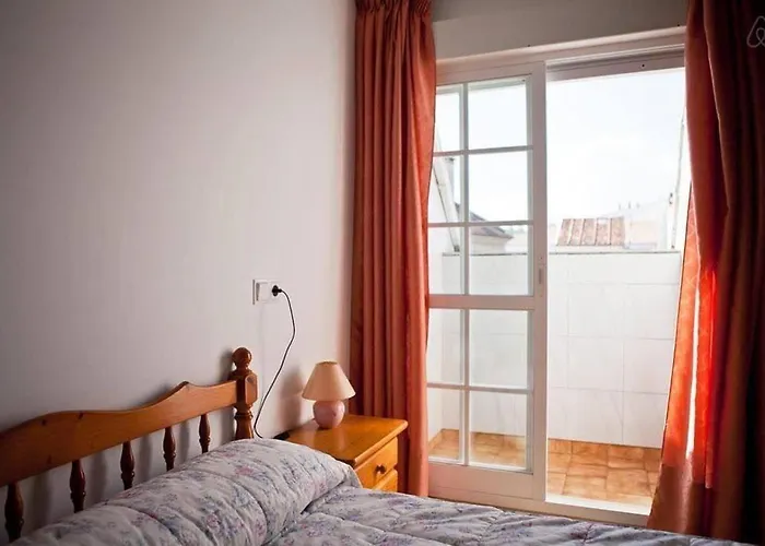 Rey Konukevi Isla de Arosa